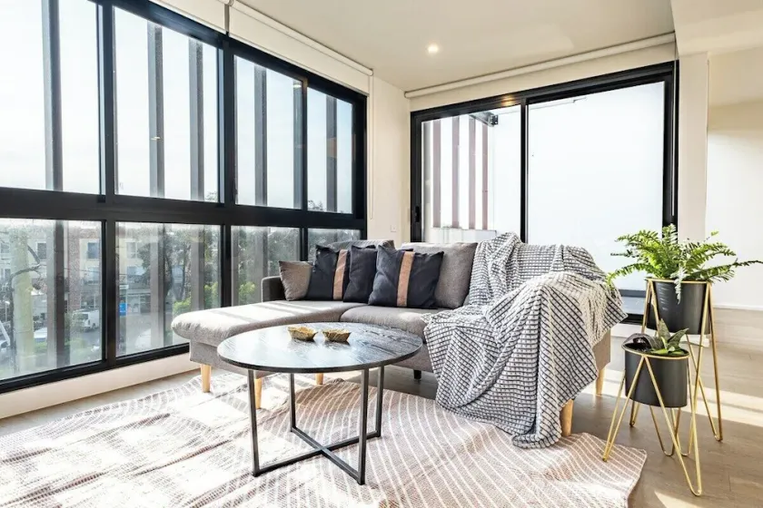 Stunning 2BR loft Maribyrnongfree parkingbalcony - Image 1