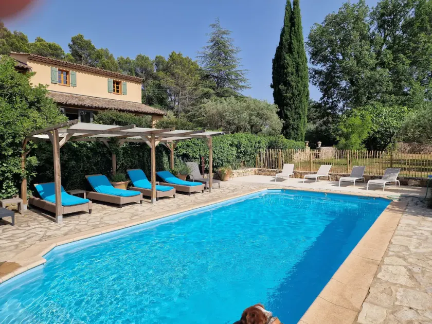 Large Provencal MAS, view, pool, quiet! 2 to 14p,  air-conditioned! - Image 1
