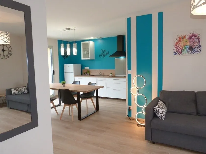 Cosy new house near lake, beach and village, TV, WIFI, parking. - Image 1