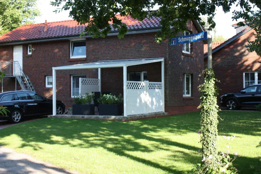 4 star house In the 'most beautiful village of the Wesermarsch' directly at the Weser estuary - Image 1