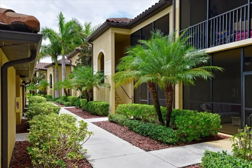 Sunshine and More! River Strand Golf and Country Club Veranda Vacation Home - Image 1