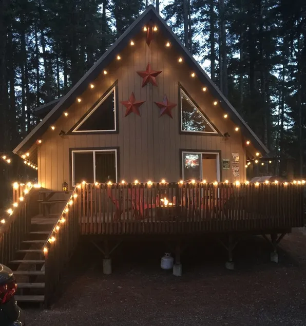 WELCOME TO OUR MOUNTAIN PARADISE in Pineloch Sun above Lake Cle Elum.. - Image 1