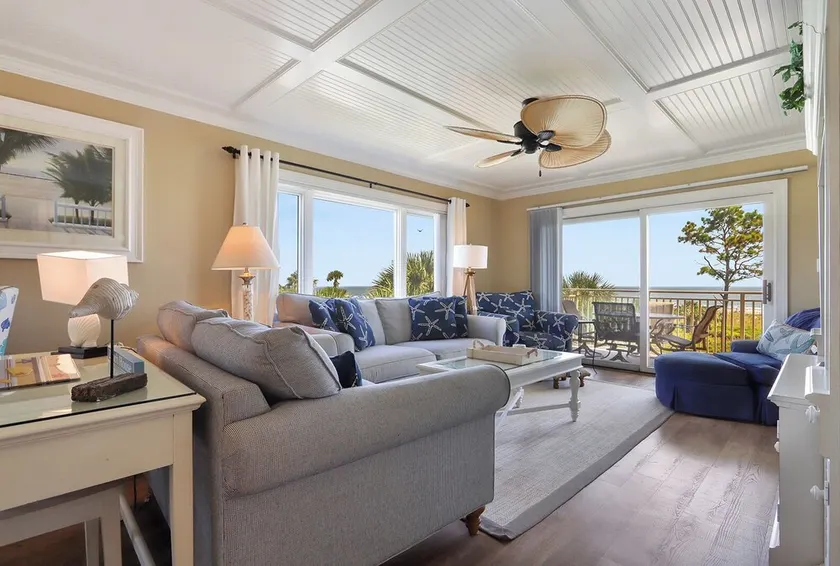 133 Shorewood Villas Oceanfront Condo - Image 1