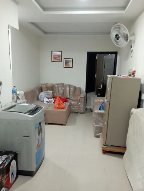 Fully Furnished Luxury Apartment with all necessities - Image 1