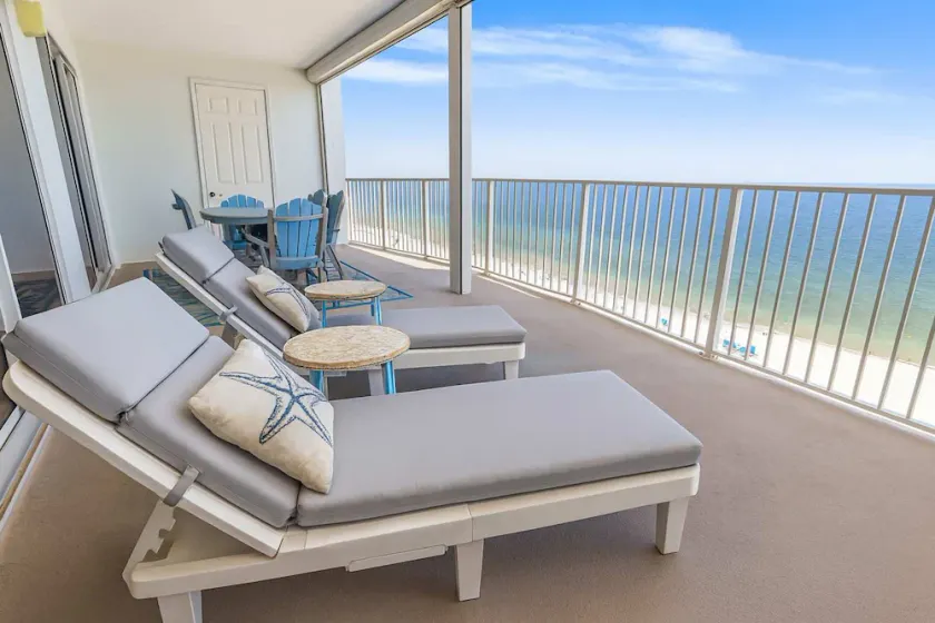 Regency Isle Beachfront Bliss Amazing Views 2 Bedrooms - Image 1