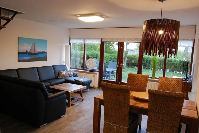 Holiday home Brouwershaven Zeeland Holland - great for families - Image 1