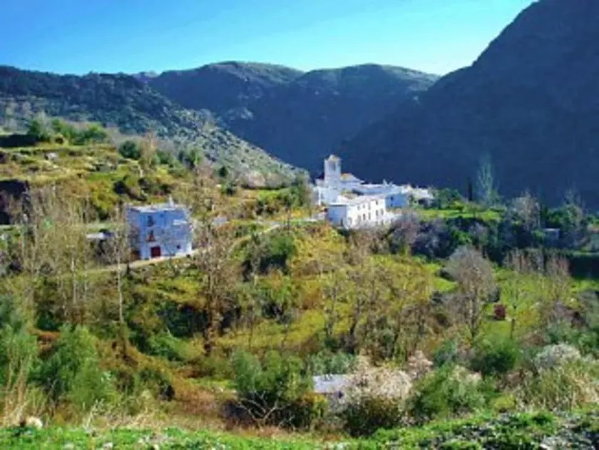 Alpujarras. 500 Year Old Stone House In Whitewashed Hamlet. A Walkers’ Heaven! - Image 1