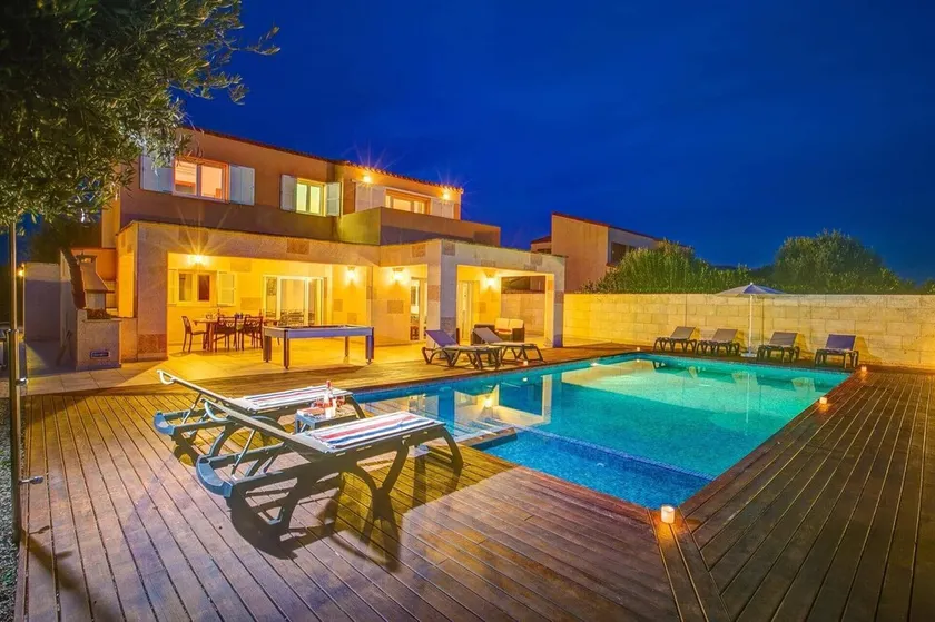 Villa Serena Forcat by Villa Plus - Image 1