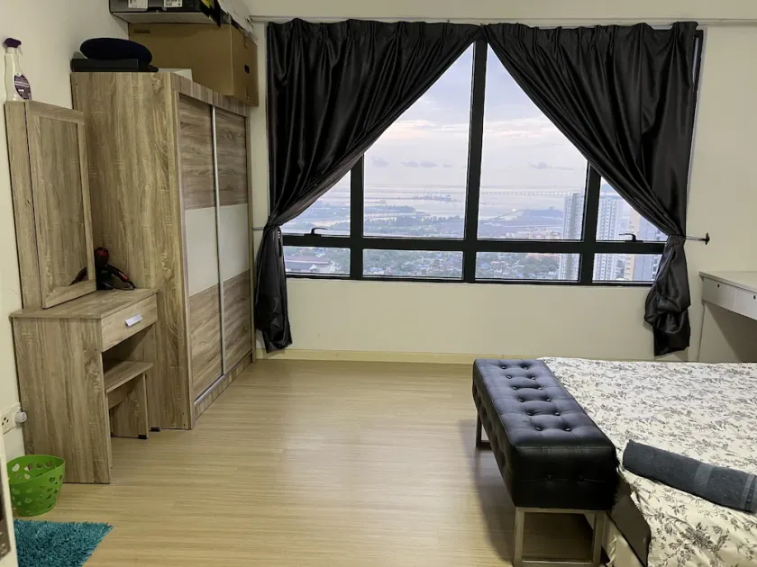 Lovely one bedroom studio (Woodsbury Suite) - Image 1