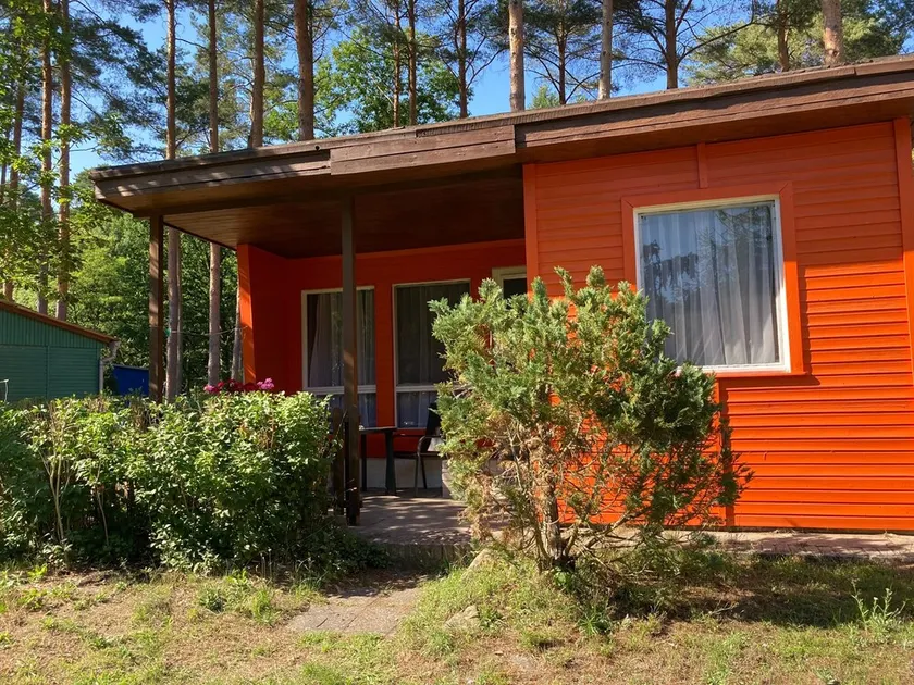 Bungalow 'B 5' with Private Terrace and Wi-Fi - Image 1