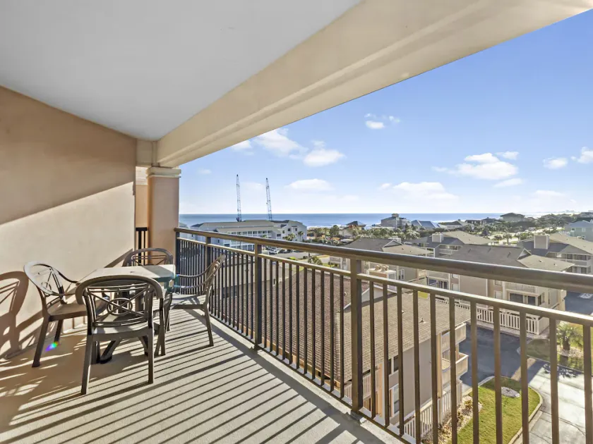 2BR- 6th floor- South Angled Oceanview Condo| Free Parking| Resort Access| - Image 1
