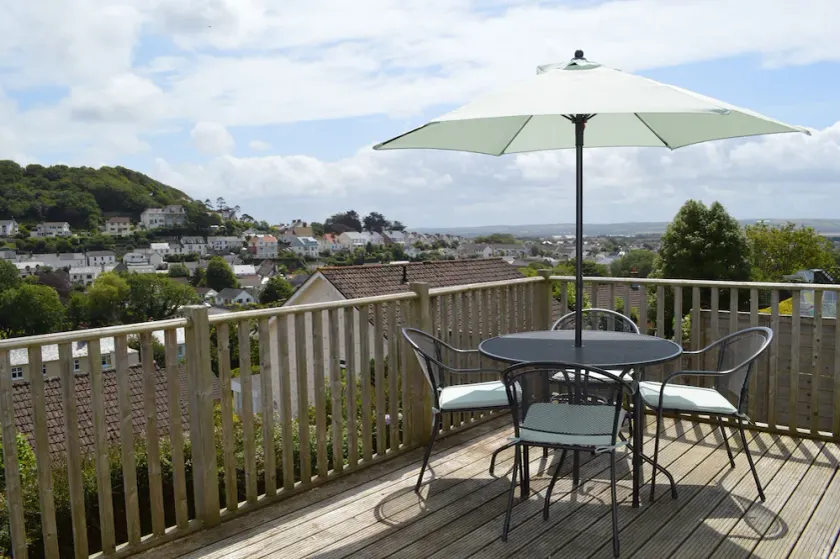 Modern 3 bedroomed cottage with stunning views - Image 1