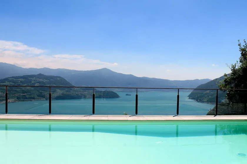 Apartment on Lake Iseo 4/6 people with swimming pool Lake view - Image 1