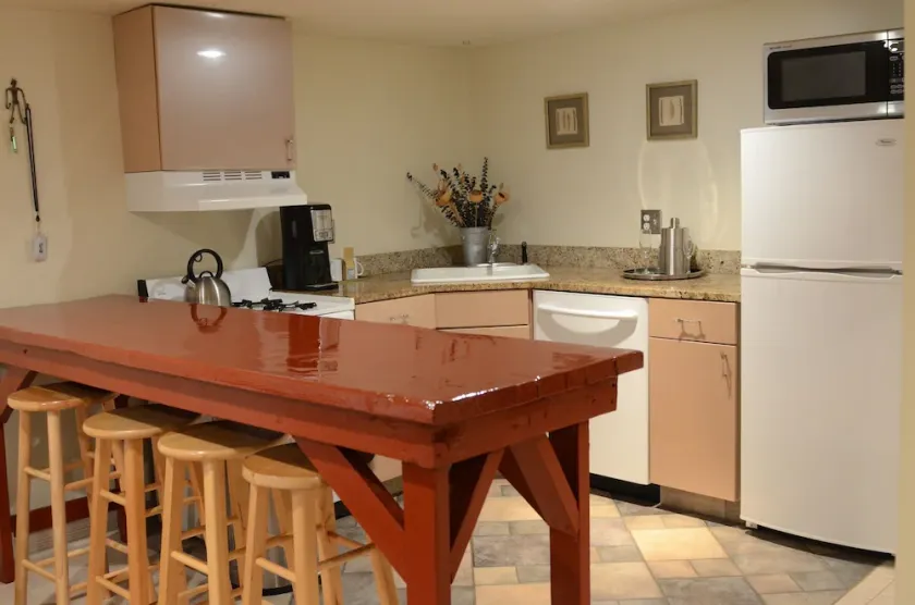 Cap Hill: Large Urban / Luxe Studio. Sovepladser 1-4, Walk to Capital, Union Station - Image 1