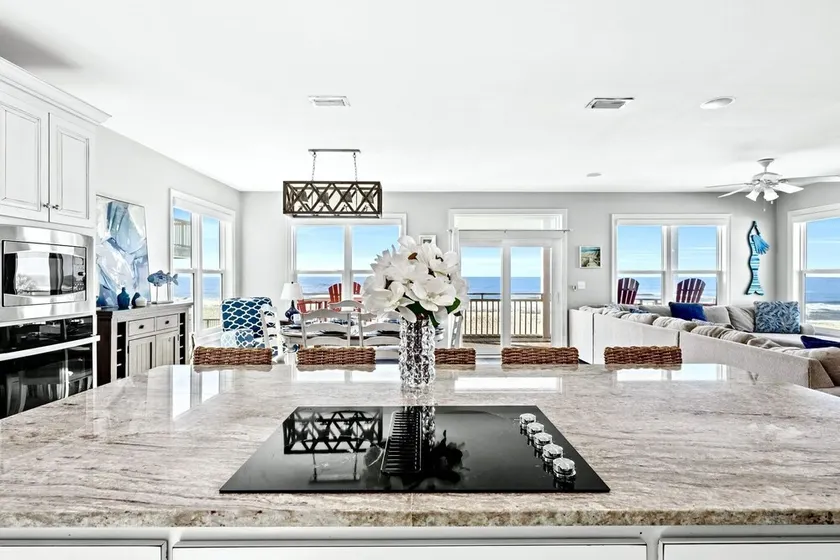 Stunning Gulf-Front Sunset! Private Heated Pool, Elevator, Fully Stocked Kitchen - Image 1