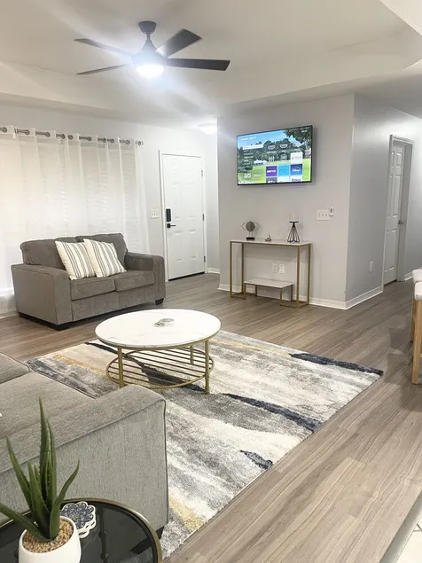 Cozy 3 bedroom near the water at Ross Barnett Reservoir & shopping & dining - Image 1