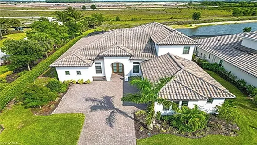 Schönes, geräumiges Haus mit Pool und Spa, nur wenige Minuten von Marco Island und der 5th Ave entfernt - Image 1