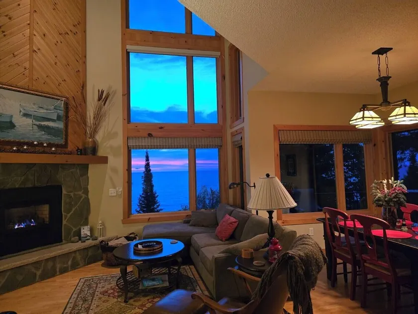 Vackra Lake Superior stadsbostad. Privat och tyst. 7 miles till Split Rock - Image 1