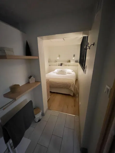 50m from Amiens cathedral, apartment with garage in the center of town - Image 1