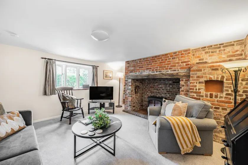 Chapel Cottage - Image 1