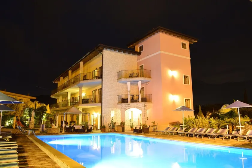 Residenza Le Due Torri - Image 1