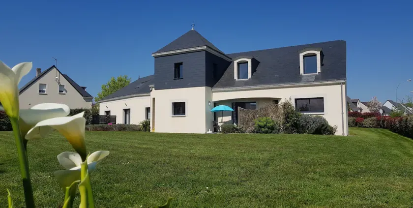 Logis Hermitage *** - Image 1