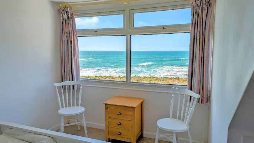 Direct expansive sea views from every room and the garden. - Image 1