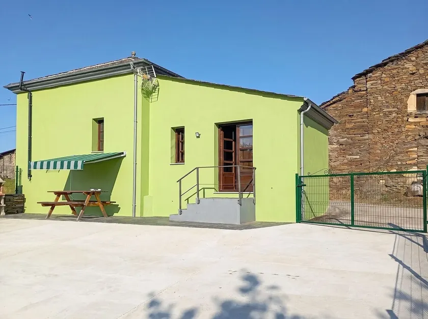 Homerez - Stuga i Grandas de Salime - Image 1