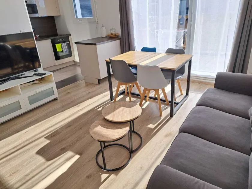 Appartement de 3 chambres à 15 min de Paris, avec parking souterrain sécurisé. - Image 1