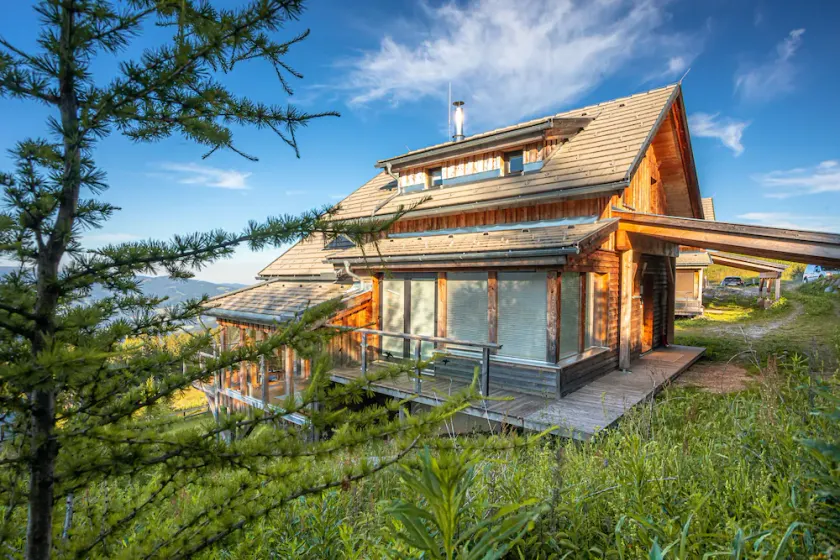 Geniessen Sie Urlaub in den Alpen mit dem Kleinen Luxus Eines Privat SPA - Image 1