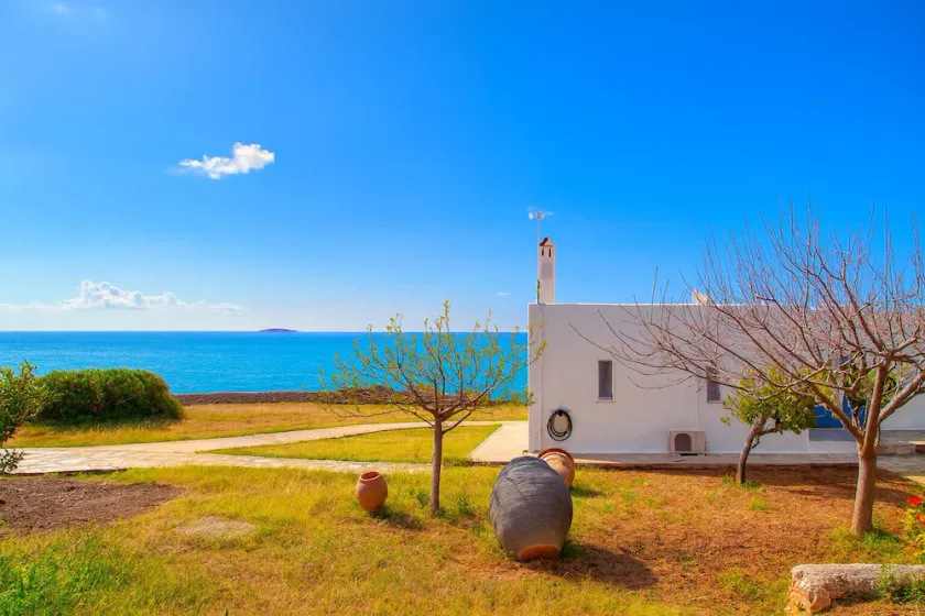 Aroura Homes 4BR Beachfront Villa - Image 1