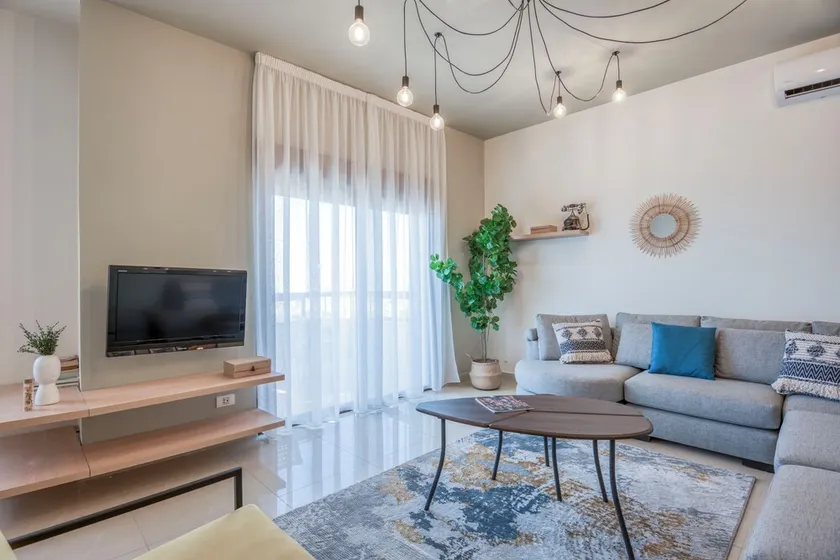 Vinyl 3-Bedroom Apartment in Zouk Mikael - Image 1