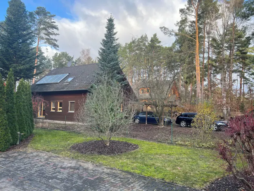 accogliente casa in legno vicino a 7 laghi - 38 km Berlino, per 10 ospiti. - Image 1
