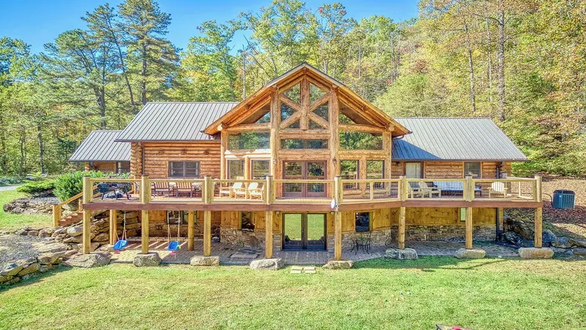 Luxury Log 7bed/6.5bath Cabin: Theater, Game Room, 7 Acres! - Image 1
