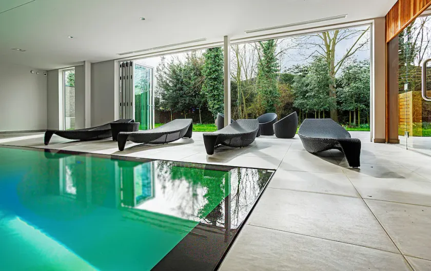 Huyze Fox - Boutique Stays - Image 1