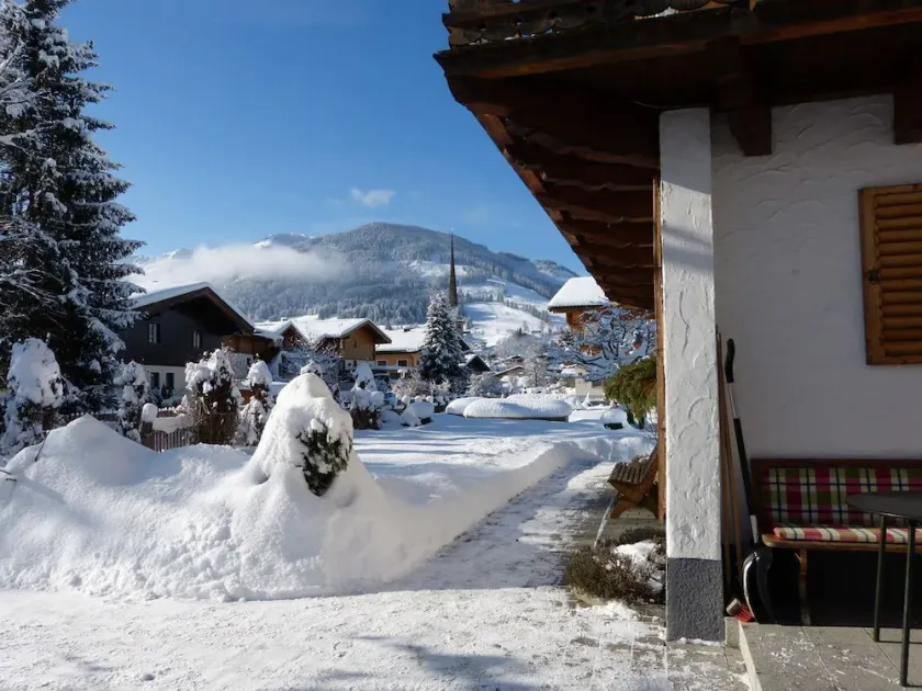 House Hoamatl - Holiday Home / 4 or more Schlafr./ You, bathroom, toilet - Image 1