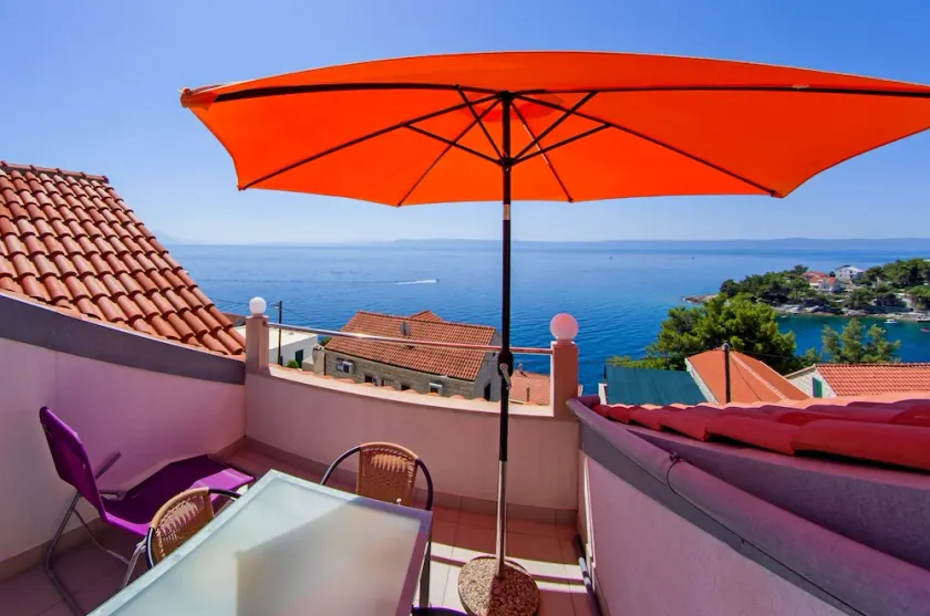 Entire loft - 2 apartments, 40m from the sea - Image 1