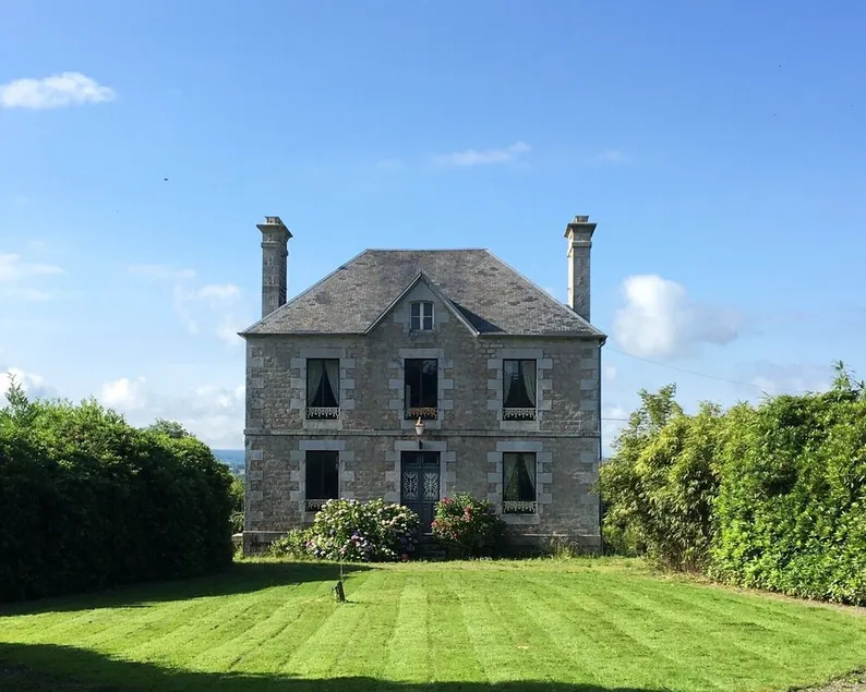 Maison de Maître in the heart of Basse-Normandie - Image 1