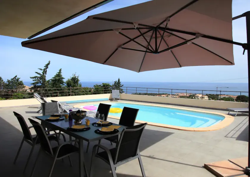 Moderne Villa mit 180 m2, Schwimmbad, 5 Mn - Image 1