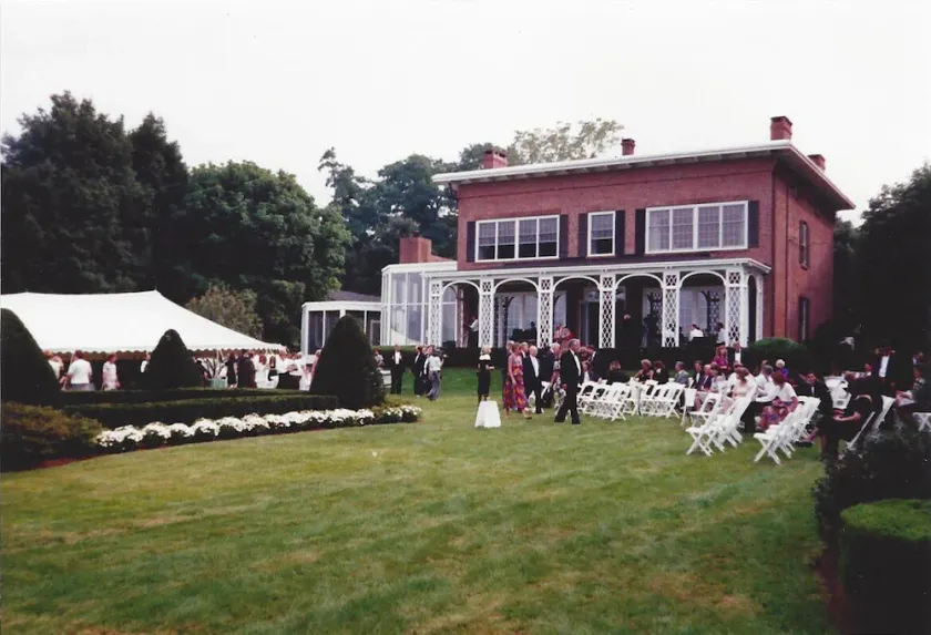 Event Venues ,  sleeping, next door - Image 1