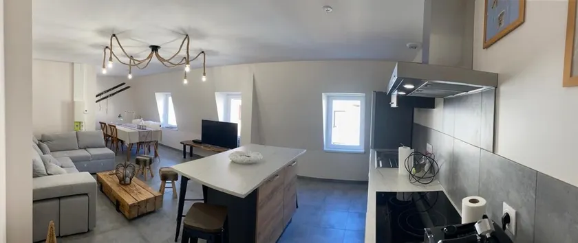 Three Bedroom Apartment - Image 1