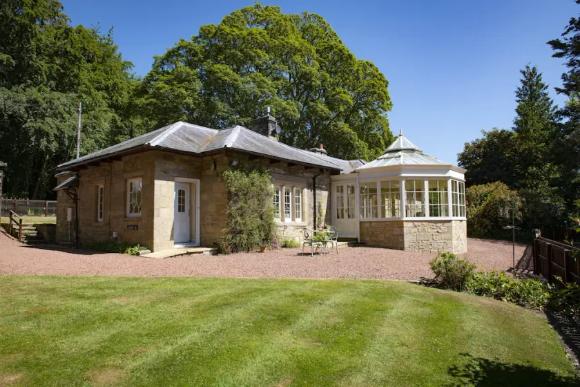 Eslington Lodge - Image 1
