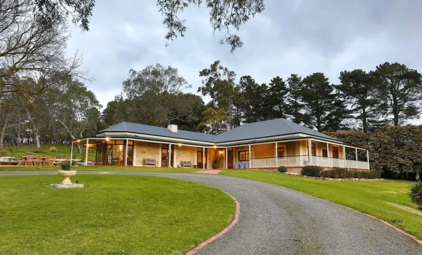 Adelaide Hills Country House Luxury Escape - Balhannah - Image 1