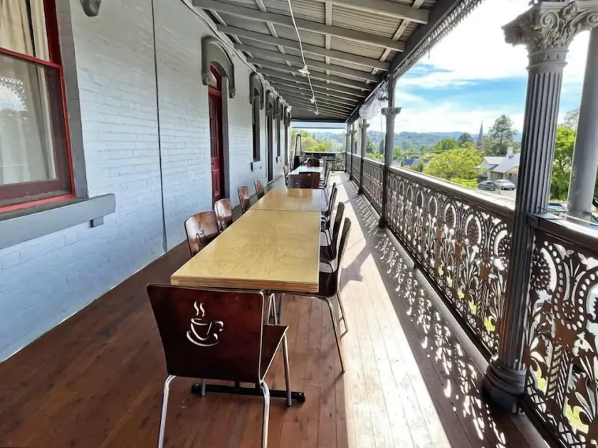 Oriental Hotel Tumut - Image 1
