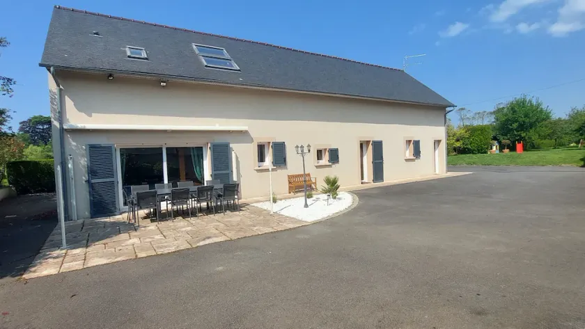 Large house ☀ garden ☀ near the landing beaches - Image 1