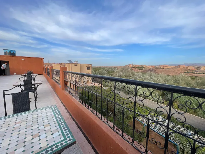 dar olivegarden inn - Image 1