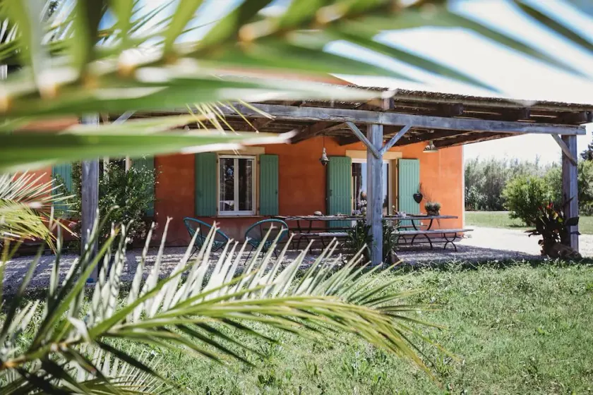 Gîte de Charme Entre Saint Rémy de Provence et Avignon - Image 1