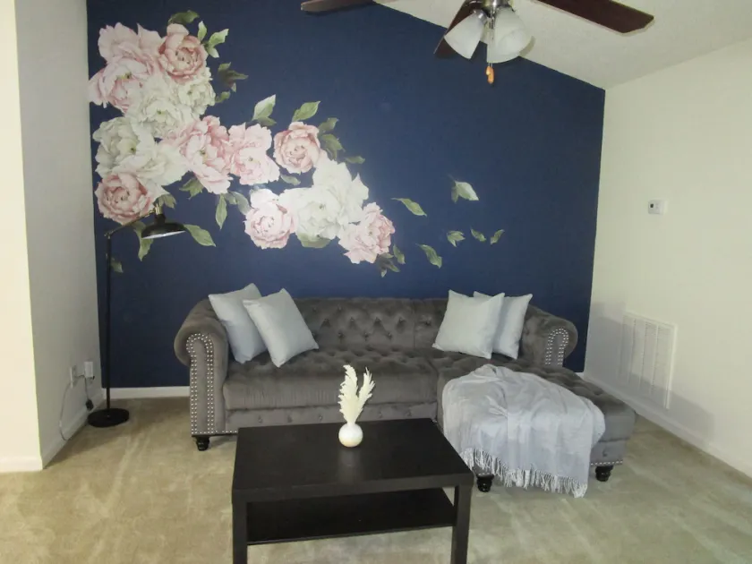 New!! City Chic 13min to Airport and 20min to City Center - Image 1
