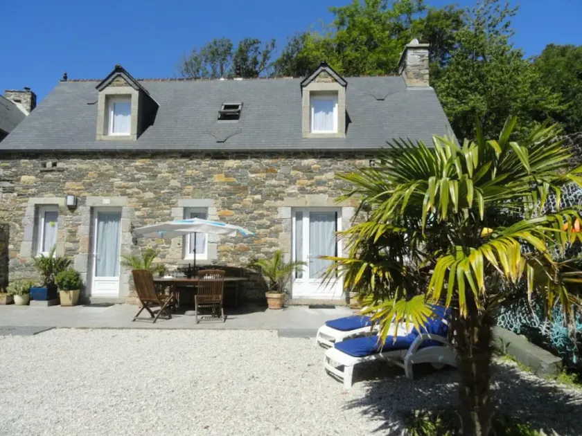 Charmante maison avec cheminée et jardin privé - Image 1