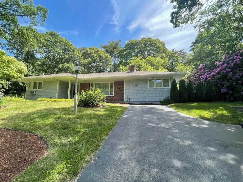 Beach pass included • Modern 3BR Osterville retreat, walkable to village center - Image 1